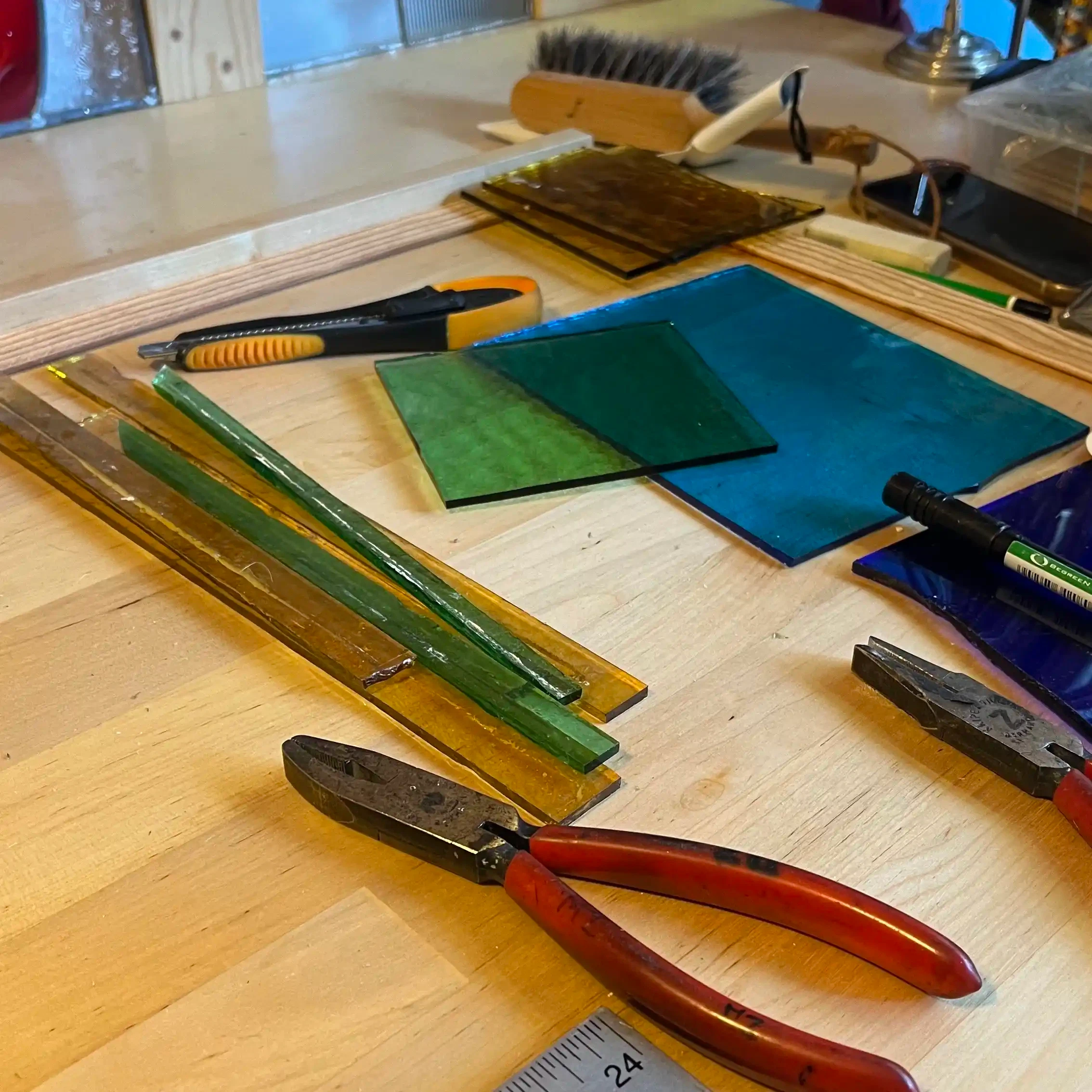 Le verre à soi, Artisan, Vitrail