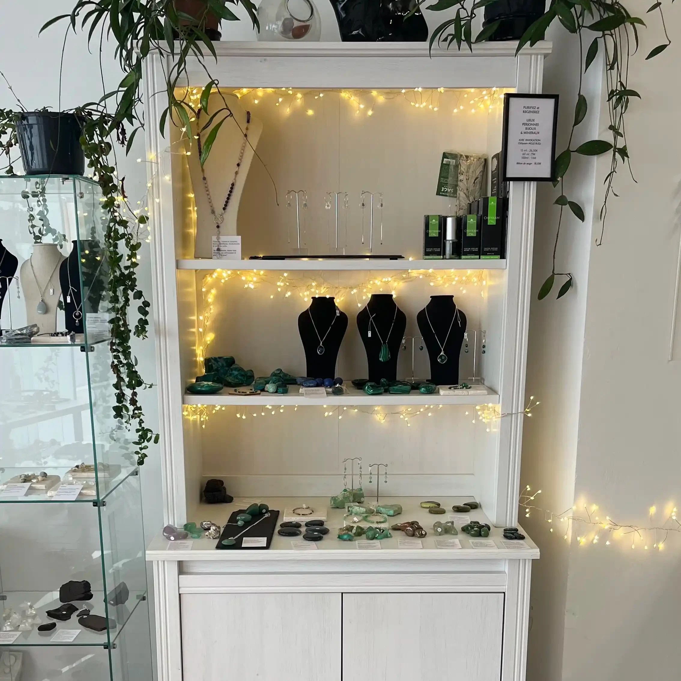 Atelier Lloydie Darnanville, Artisan, Bijouterie, Pierres énergétiques, Cours, Jewels